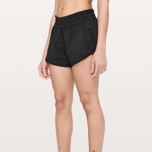 Lululemon Tracker Short V 4”